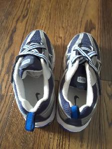 Nike Youth boy sneakers, Size 13 - Photo 3