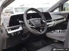 2027 Cadillac OPTIQ Sport 4dr Sport - Photo 13