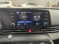Hyundai Elantra Preferred 2022 - Photo 18