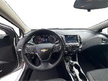 2018 Chevrolet Cruze LT - Photo 17