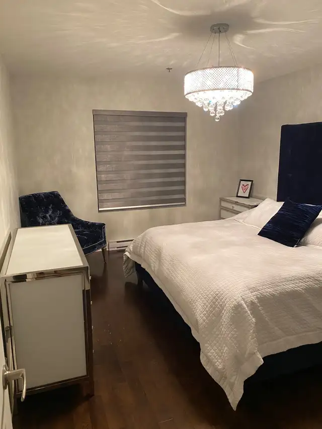 King size bedroom