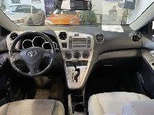 2010 Toyota Matrix - Photo 12