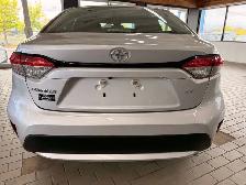 2021 Toyota Corolla LE - Photo 3