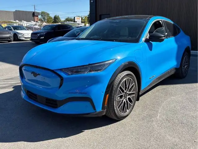 2023 Ford Mustang Mach-E Premium AWD | Extended Range Battery