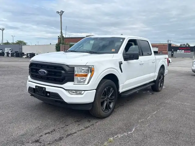 2022 Ford F-150 XLT 4x4 Crew | 5.0L V8! | 301A | Sport Package