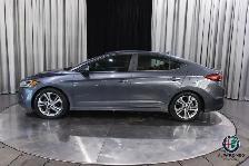 2017 Hyundai Elantra Limited 4dr Sdn Auto Limited Ltd Avail - Photo 2