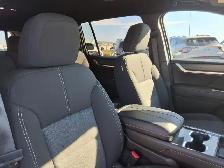 2026 GMC Acadia Elevation AWD Elevation - Photo 13