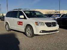 2020 Dodge Grand Caravan Crew Plus | DVD | Stow N Go - Photo 4
