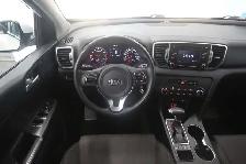 2018 Kia Sportage LX / AWD - Photo 4