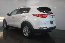 2018 Kia Sportage LX / AWD - Photo 12