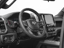 2027 Ram 1500 Express Black Edition Crew 4x4 3.0L Bucket Seats - Photo 12