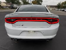 2019 Dodge Charger SXT SXT AWD - Photo 4