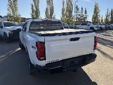 2024 Chevrolet Colorado 4WD Z71 2.7L | Technology Package - Photo 4