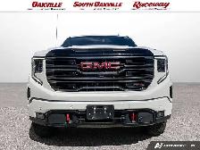2025 GMC Sierra 1500 AT4 | SUNROOF | CLEAN CARFAX | NO ACCIDENTS - Photo 2