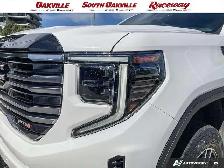 2025 GMC Sierra 1500 AT4 | SUNROOF | CLEAN CARFAX | NO ACCIDENTS - Photo 8