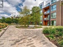 Oakville one bedroom condo for November 1