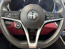2019 Alfa Romeo Giulia AWD / Toit Pano / Cuir Rouge / Siege et v - Photo 15