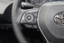 2026 Toyota Corolla SE Hatchback - Photo 11