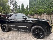 Gorgeous 2018 Cadillac Escalade SUV 22' Rims, NAV WIFI LOADED