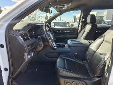 2024 GMC Yukon XL Denali 3.0L | 8 Passenger Seating - Photo 8