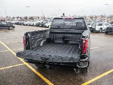 2026 GMC Sierra 3500HD AT4 - Photo 8