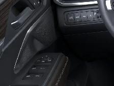 2027 GMC Acadia Denali Ultimate - Photo 22