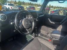 2018 Jeep Wrangler JK Unlimited Sahara | 4X4 | Remote Start - Photo 17