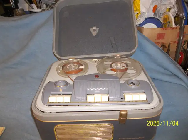 1960's Philips Reel To Reel Tape Player Model Mode D' Emploi