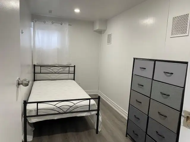 Room for rent