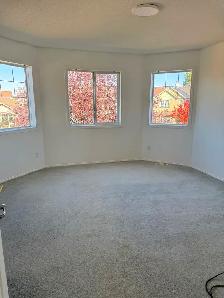 3 bedrooms and 2.5 washrooms single family house for RENT - Photo 8