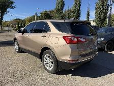 2018 Chevrolet Equinox LS - Photo 4