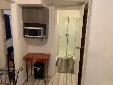 3 & 1/2 tout inclu laveuse sécheuse/3 & 1/2 all incl washer dry - Photo 4