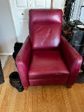 Genuine Italian Leather Recliner - Photo 3