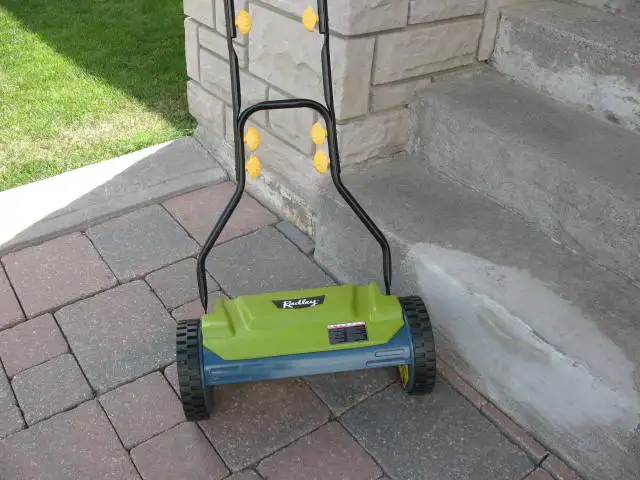 14 Inch Push Behind Reel Lawnmower, LIKE NEW