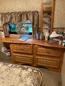 35 ft fifth wheel - Photo 7