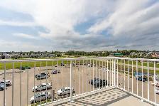 One Bedroom Plus Den - Lacombe - Photo 10
