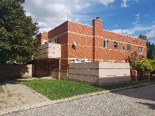 Large Executive 2bdrm 2bath Walkout Condo. $1750/m  Avail Dec 1