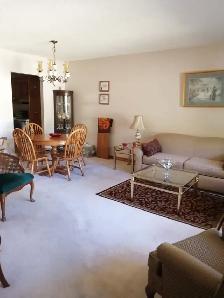 Large Executive 2bdrm 2bath Walkout Condo. $1750/m  Avail Dec 1 - Photo 2