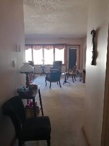 Large Executive 2bdrm 2bath Walkout Condo. $1750/m  Avail Dec 1 - Photo 9