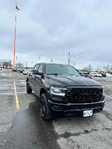 2023 ram big horn crew cab - Photo 2