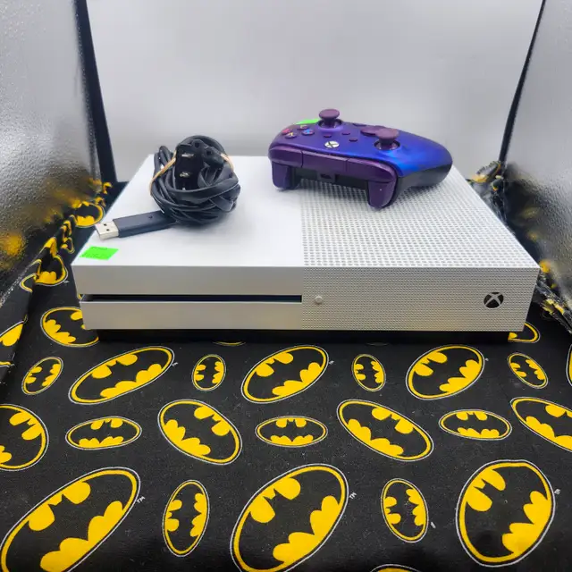 Xbox One S w/ 3rd Party Wired Controller (#19860)