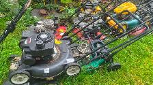 Clean up...lots of push mowers....Fix up or use for parts - Photo 3