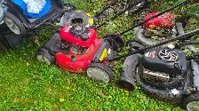 Clean up...lots of push mowers....Fix up or use for parts - Photo 6