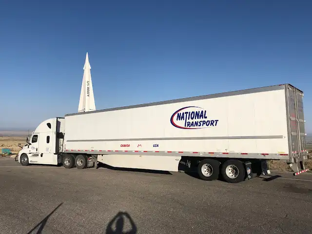 LOOKING FOR HIGHWAY CLASS 1 DRIVER FOR LONG HAUL