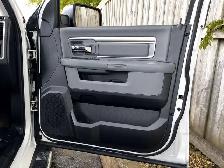 2017 Ram 1500 Big Horn V8 | AS IS | 4X4 - Photo 35