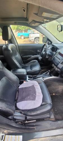 2008 Mitsubishi Outlander XLS - Photo 7