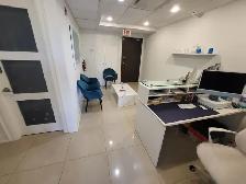 Room For Rent in Aesthetics/ Medical Clinic (2 Rooms or 1) - Photo 3