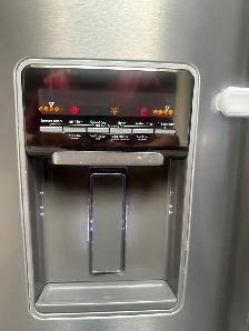 Maytag stainless steel refrigerator and dishwasher set - Photo 5