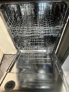 Maytag stainless steel refrigerator and dishwasher set - Photo 7