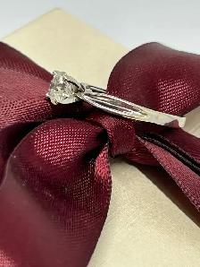 14k White Gold Solitaire Diamond Ring - Photo 8